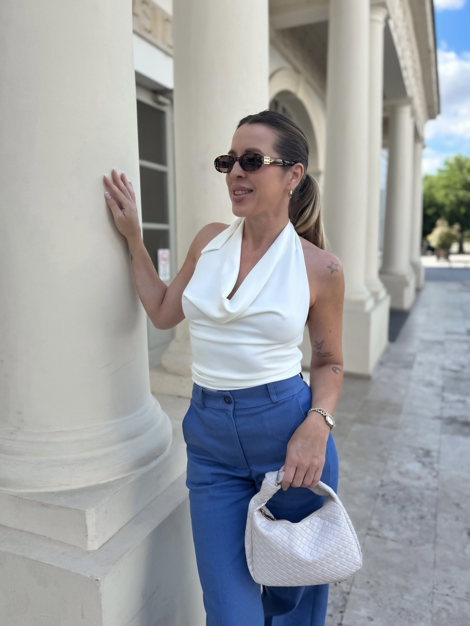 Petra Top / Ekrü