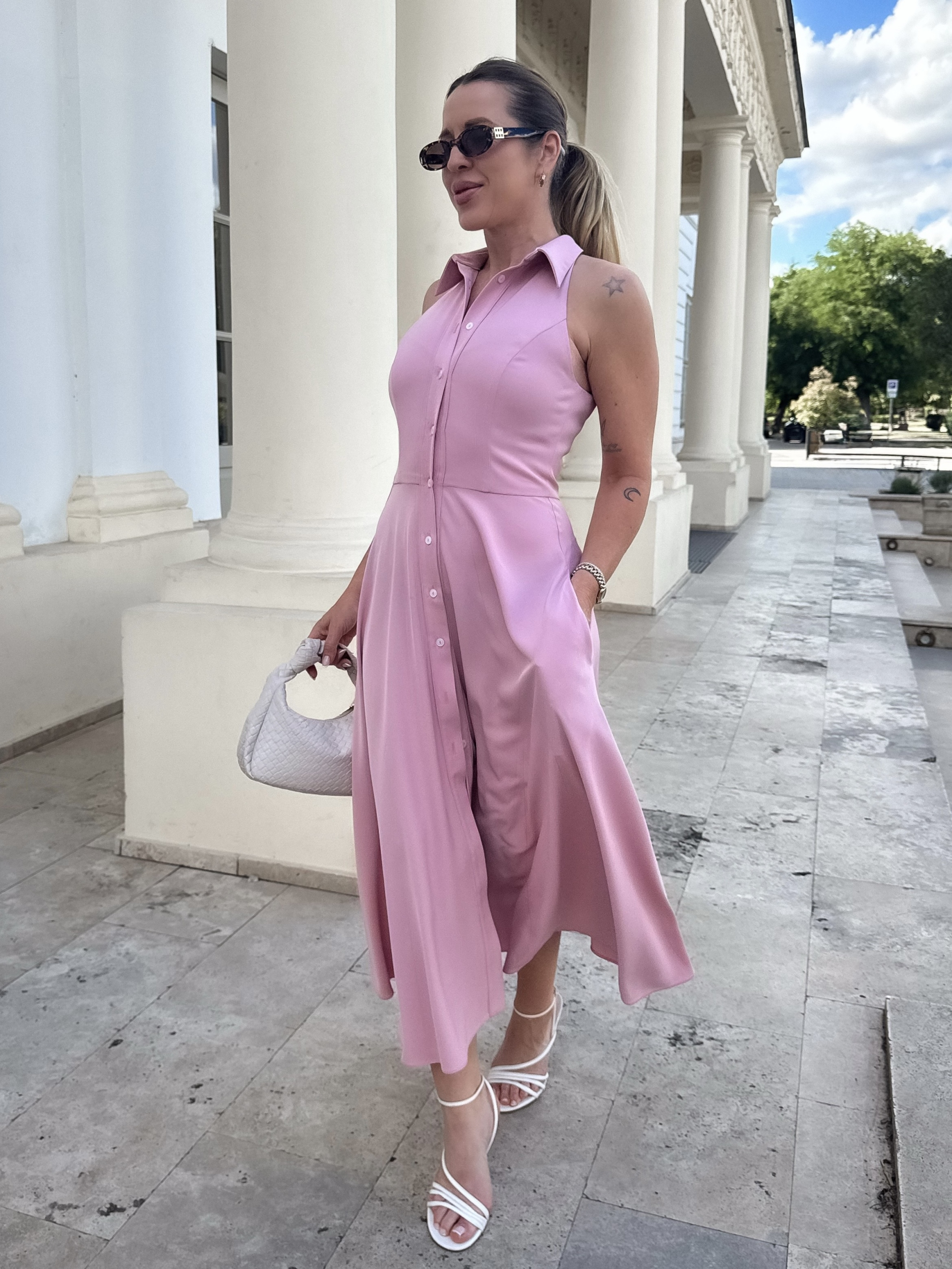 Olívia ingruha / Bazsarózsa