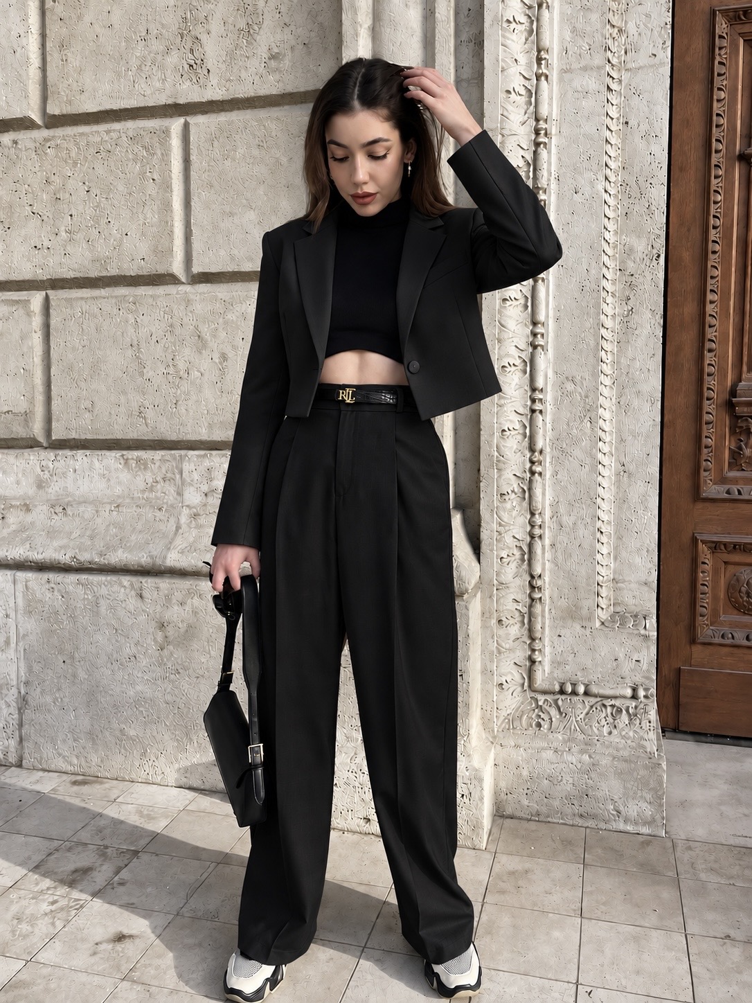 Lara rövid blézer / Fekete
